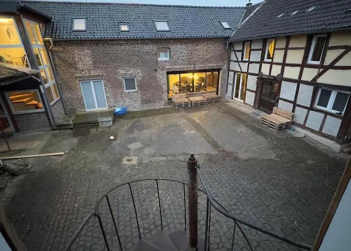 Monteurunterkunft Auf Historischem Vierkanthof Ruhig, Modern & Funktional A